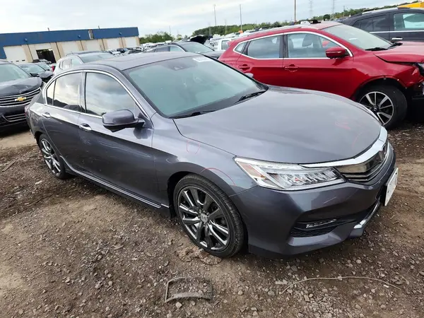 1HGCR3F90HA038992 — 2017 Honda Accord, фото 4 с аукциона Copart, Задняя часть