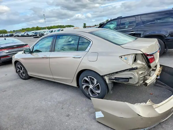 2017 HONDA ACCORD VIN 1HGCR2F34HA096612 фото 2