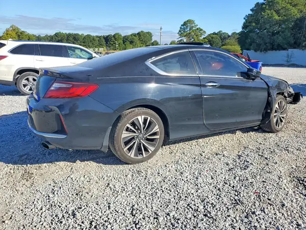 1HGCT1B8XHA008806 — 2017 Honda Accord, фото 3 с аукциона Copart, Передняя часть