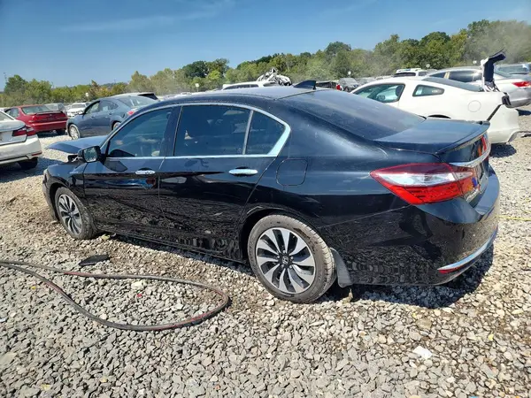 JHMCR6F37HC000058 — 2017 Honda Accord, фото 2 с аукциона Copart, Передняя часть