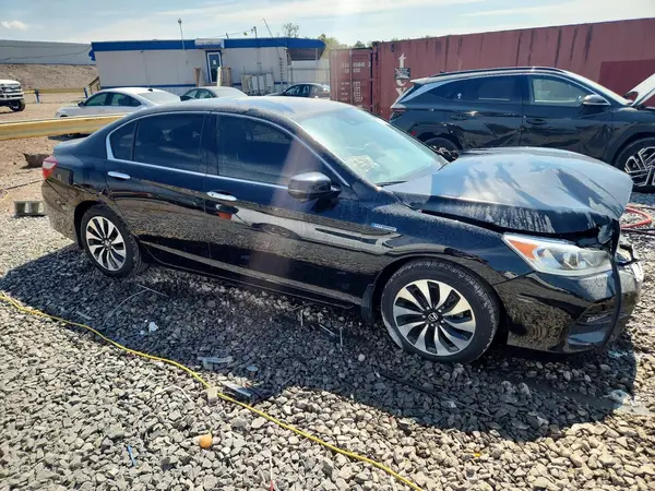 JHMCR6F37HC000058 — 2017 Honda Accord, фото 4 с аукциона Copart, Передняя часть