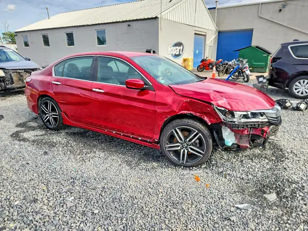 1HGCR2F18HA135930 — 2017 Honda Accord, фото 4 с аукциона Copart, Передняя часть