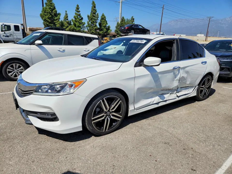 2017 Honda Accord VIN 1HGCR2F52HA269352 фото 1