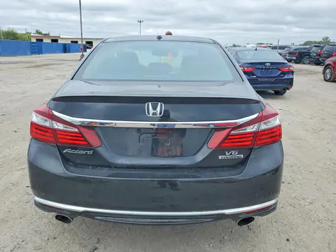 2017 Honda Accord Touring VIN 1HGCR3F98HA031577 фото 6