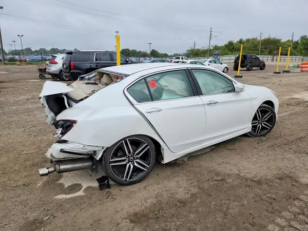 1HGCR3F94HA004232 — 2017 Honda Accord, фото 3 с аукциона Copart, Задняя часть