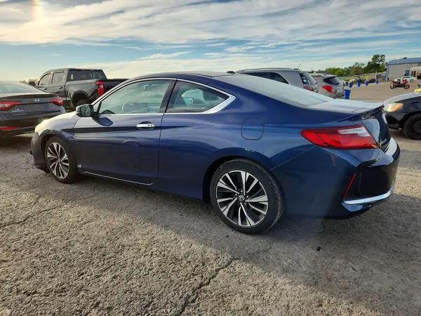 1HGCT1B83HA003205 — 2017 Honda Accord, фото 2 с аукциона Copart 02.10.2026, Передняя часть