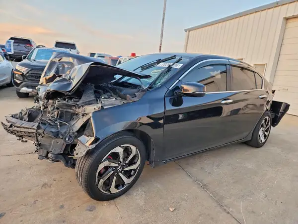 1HGCR2F98HA027202 — 2017 Honda Accord, Передняя часть (Front End), фото до ремонта