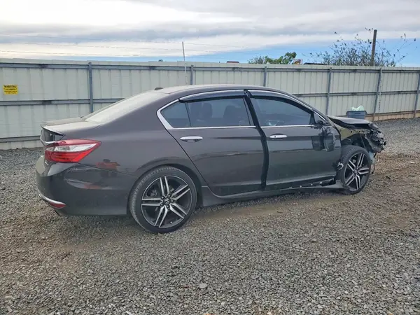 1HGCR3F93HA019353 — 2017 Honda Accord, фото 3 с аукциона Copart 06.10.2026, Передняя часть