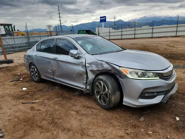 1HGCR2F84HA084570 — 2017 Honda Accord, фото 4 с аукциона Copart, Задняя часть