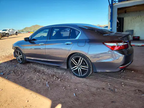 1HGCR2F59HA112482 — 2017 Honda Accord, фото 2 с аукциона Copart 13.10.2026, Передняя часть
