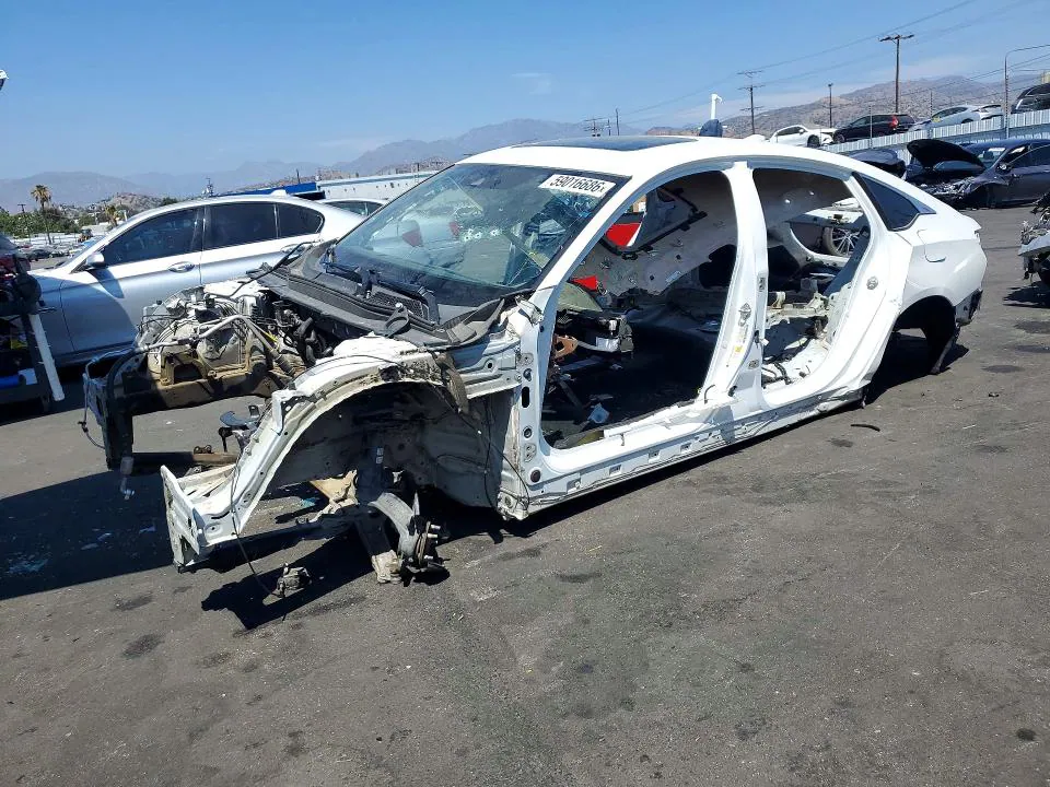 2018 Honda Accord VIN 1HGCV2F90JA027440 фото 1