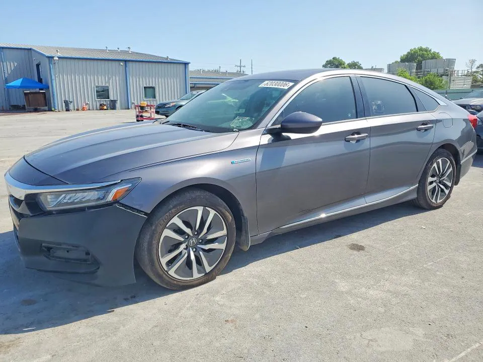 2018 HONDA ACCORD VIN 1HGCV3F46JA011396 фото 1