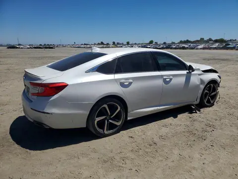 2018 Honda Accord VIN 1HGCV1F34JA159428 фото 3