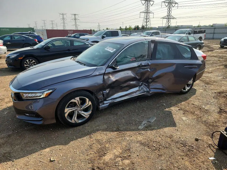1HGCV1F67JA190960 Honda Accord 2018 — повреждение Боковая часть, фото до ремонта