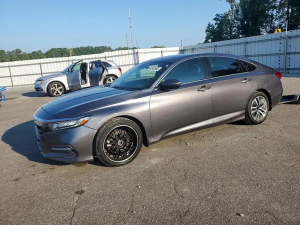 1HGCV3F19JA007543 — 2018 Honda Accord, Передняя часть (Front End), фото до ремонта