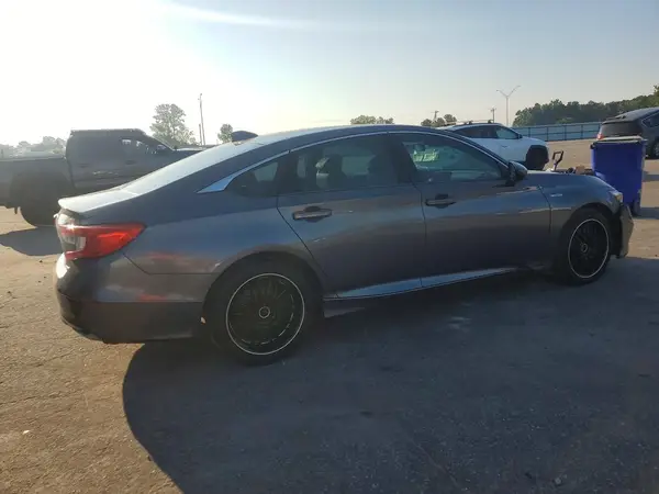 1HGCV3F19JA007543 — 2018 Honda Accord, фото 3 с аукциона Copart, Передняя часть