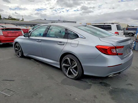2018 Honda Accord VIN 1HGCV1F36JA257330 фото 2