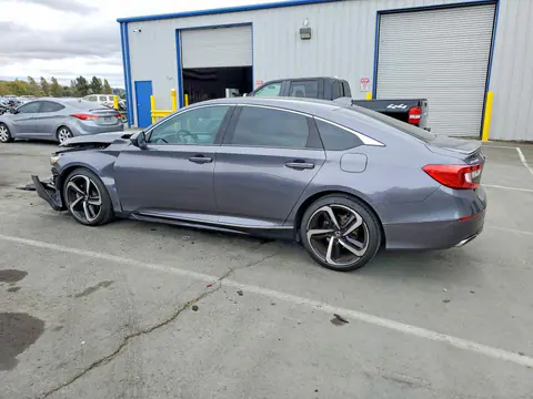 2018 Honda Accord VIN 1HGCV1F35JA262972 фото 2