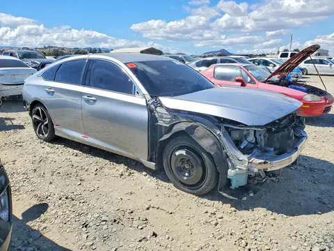2018 Honda Accord VIN 1HGCV1F36JA164310 фото 4