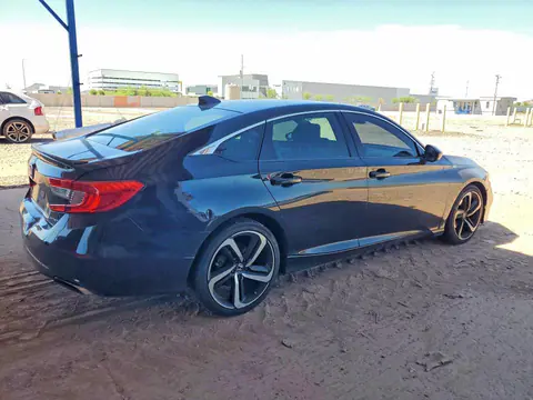 2018 Honda Accord VIN 1HGCV1F32JA150341 фото 3
