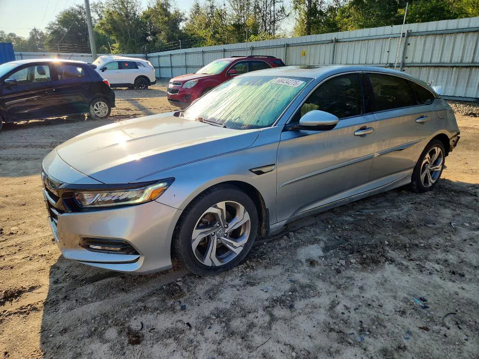 2018 HONDA ACCORD VIN 1HGCV1F67JA113828 фото 1