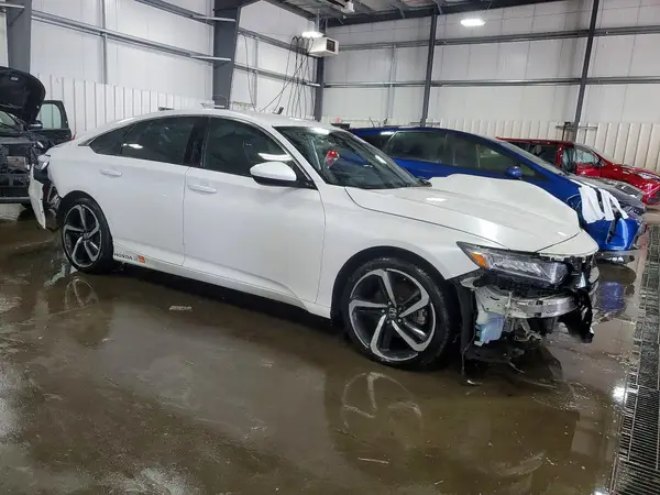 1HGCV1F33JA099691 — 2018 Honda Accord, фото 4 с аукциона Copart, Передняя часть