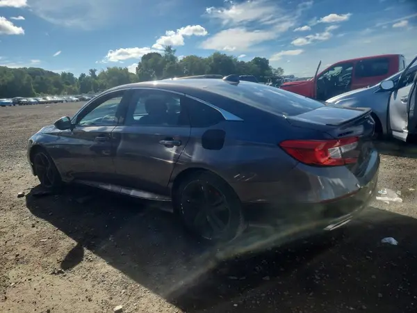 1HGCV2F38JA044515 — 2018 Honda Accord, фото 2 с аукциона Copart 14.10.2026, Подтопление