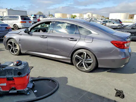 2018 Honda Accord VIN 1HGCV1F35JA099336 фото 2