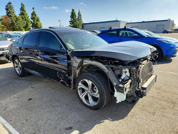 1HGCV2F52JA005680 — 2018 Honda Accord, фото 4 с аукциона Copart, Передняя часть