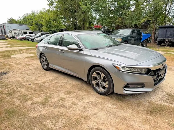 1HGCV1F58JA062234 — 2018 Honda Accord, Естественный износ (Normal Wear), фото до ремонта