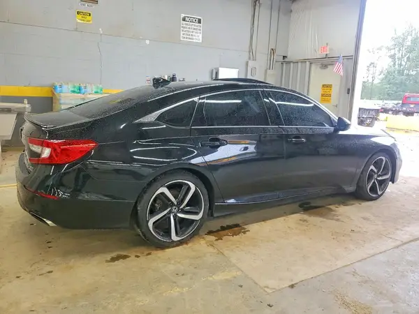 1HGCV2F37JA020206 — 2018 Honda Accord, фото 3 с аукциона Copart, Мелкие вмятины и царапины