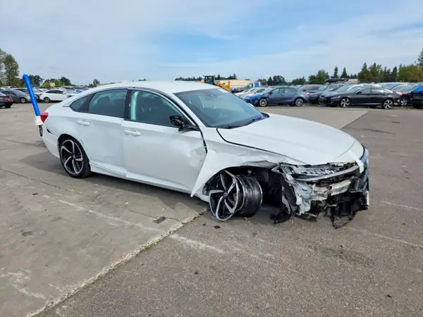1HGCV1F31JA034080 — 2018 Honda Accord, фото 4 с аукциона Copart, Передняя часть