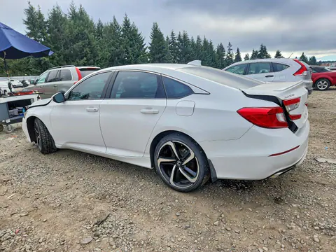 2018 Honda Accord VIN 1HGCV1F34JA147327 фото 2