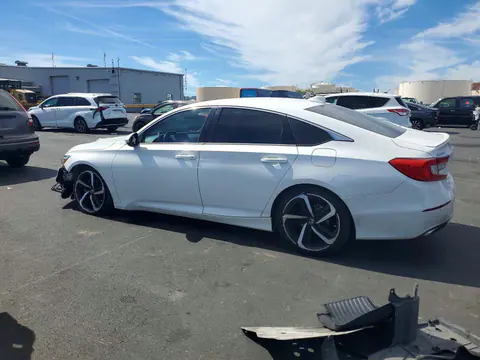 2018 Honda Accord VIN 1HGCV1F38JA119305 фото 2