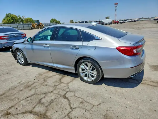 1HGCV1F18KA116548 — 2019 Honda Accord, фото 2 с аукциона Copart 25.09.2026, Передняя часть