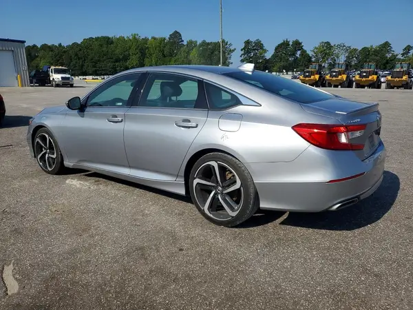 1HGCV1F37KA092843 — 2019 Honda Accord, фото 2 с аукциона Copart 13.10.2026, Передняя часть