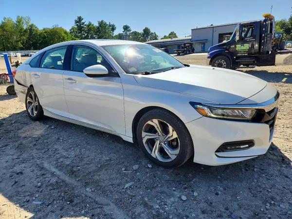 1HGCV1F42KA105927 — 2019 Honda Accord, фото 4 с аукциона Copart, Задняя часть