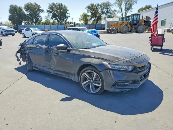 1HGCV1F34KA057855 — 2019 Honda Accord, фото 4 с аукциона Copart, Задняя часть