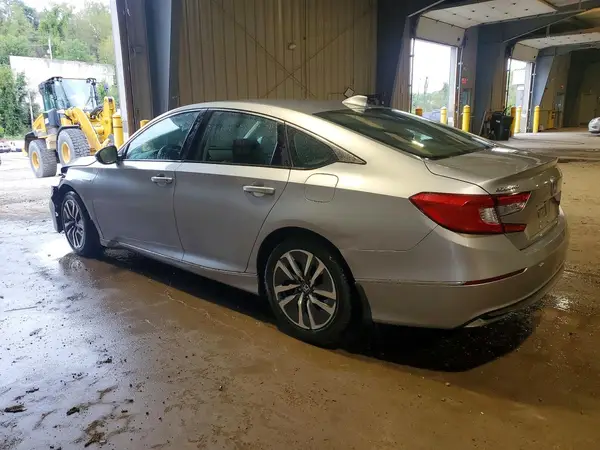 1HGCV3F56KA002501 — 2019 Honda Accord, фото 2 с аукциона Copart 30.09.2026, Передняя часть