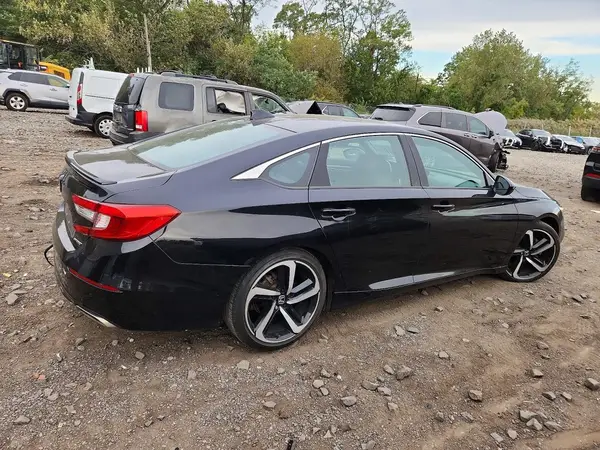 1HGCV1F36KA138047 — 2019 Honda Accord, фото 3 с аукциона Copart, Задняя часть
