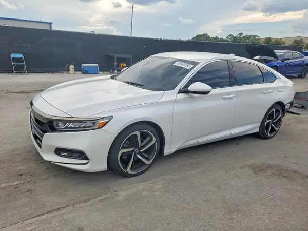1HGCV1F32KA168176 — 2019 Honda Accord, Задняя часть (Rear End), фото до ремонта