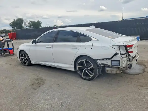 1HGCV1F32KA168176 — 2019 Honda Accord, фото 2 с аукциона Copart, Задняя часть