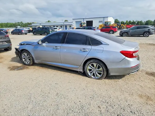1HGCV1F1XLA114513 — 2020 Honda Accord, фото 2 с аукциона Copart 28.09.2026, Передняя часть