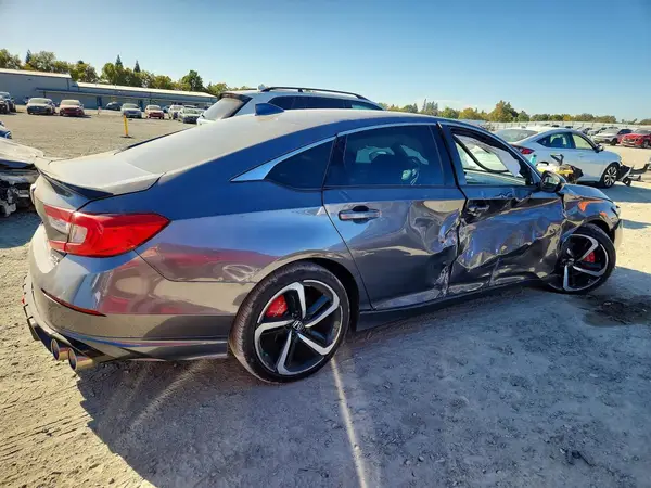 1HGCV2F34LA031747 — 2020 Honda Accord, фото 3 с аукциона Copart, Боковая часть