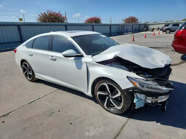 1HGCV2F31LA000682 — 2020 Honda Accord, фото 4 с аукциона Copart, Передняя часть