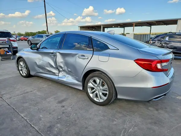 1HGCV1F11LA070854 — 2020 Honda Accord, фото 2 с аукциона Copart, Боковая часть