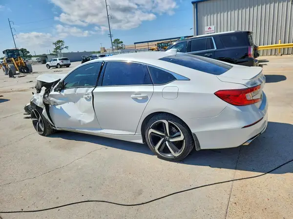 1HGCV1F39LA087743 — 2020 Honda Accord, фото 2 с аукциона Copart, Передняя часть