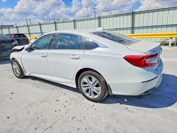 1HGCV1F1XLA004626 — 2020 Honda Accord, фото 2 с аукциона Copart, Передняя часть