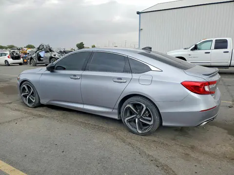 2021 Honda Accord VIN 1HGCV1F32MA120972 фото 2