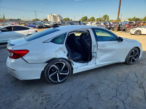 2021 Honda Accord VIN 1HGCV1F39MA104588 фото 3